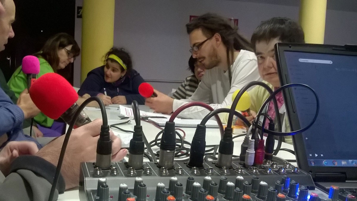 noticia programa de radio